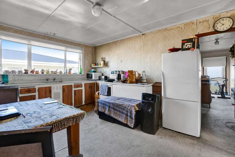 139 Tasman Street Opunake_5