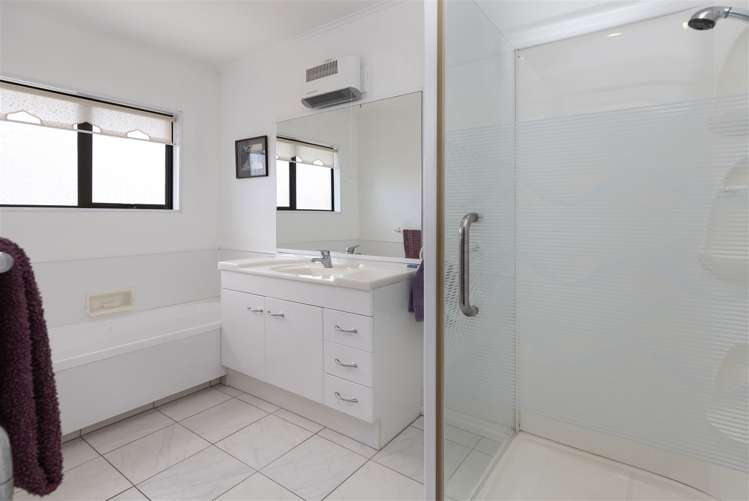 18 Hillcrest Avenue Witherlea_24