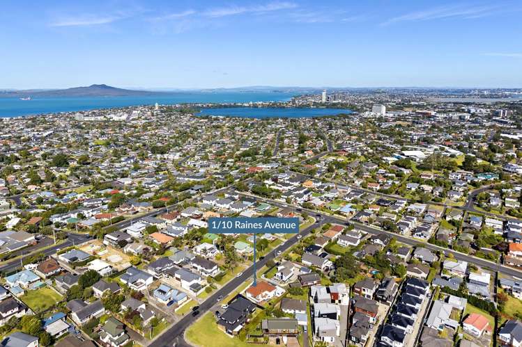 1/10 Raines Avenue Forrest Hill_24