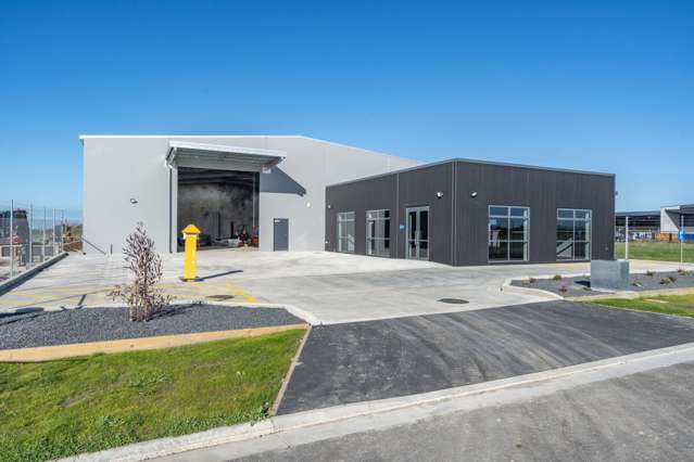 Ready to Occupy 832sqm Industrial