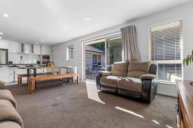 46 Ballintoy Park Drive Welcome Bay_4