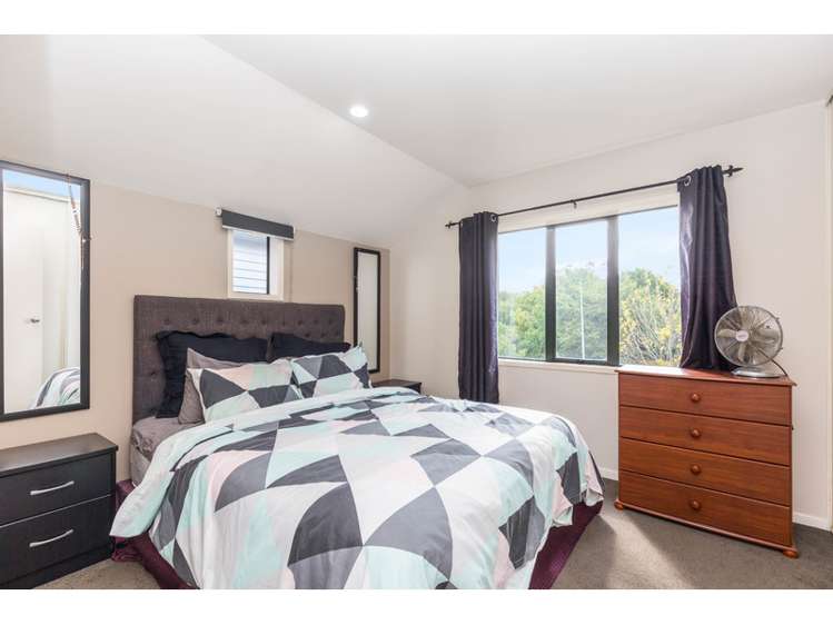 17/10 John Jennings Drive Oteha_5