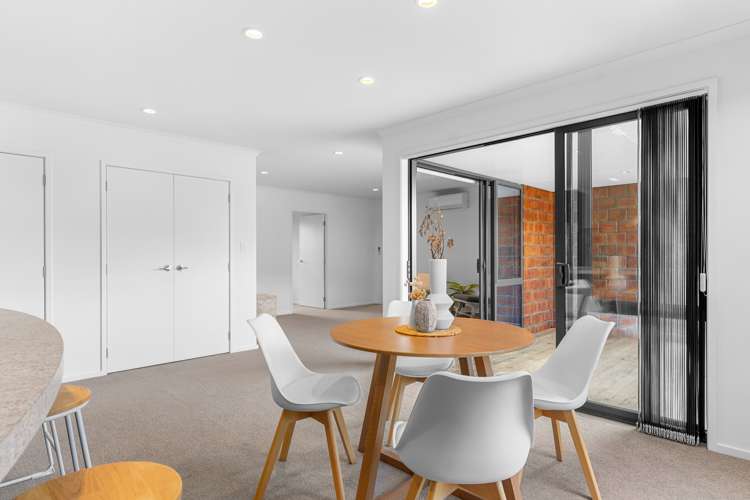 20 Kowi Lakes Drive One Tree Point_18