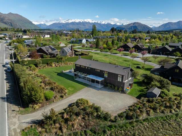 13 Orchard Road Wanaka_2