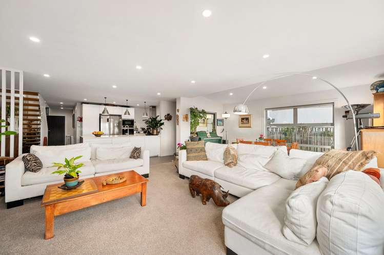 18a Birkhall Grove Strathmore Park_7