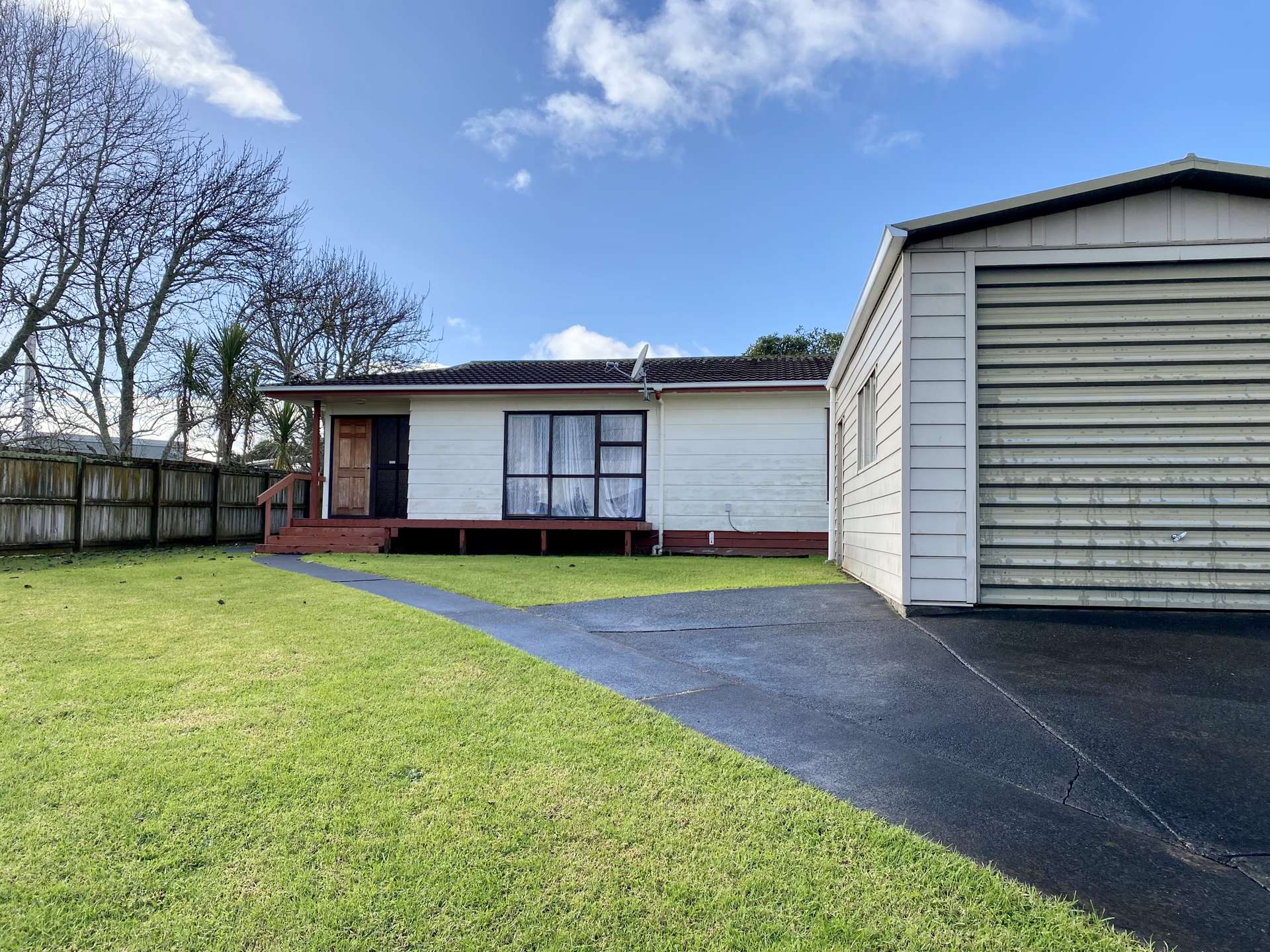 116 Beach Road Te Atatu Peninsula_0