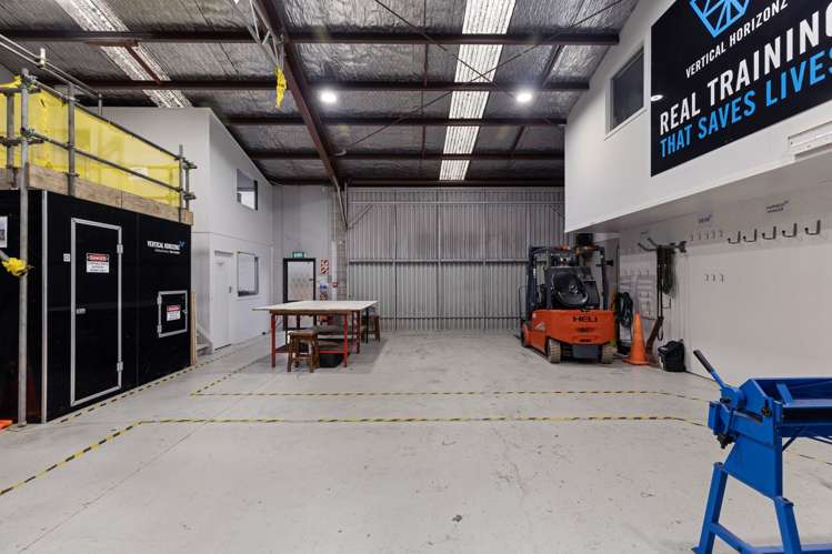 10-12 Edgeware Road Palmerston North_7