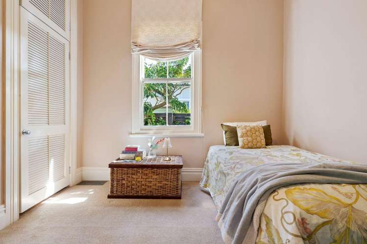 46 Waterview Road Devonport_17