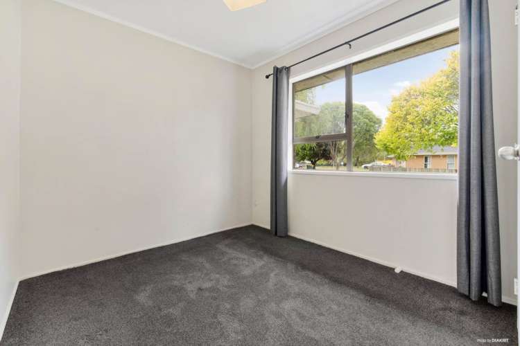 11 Chantal Place Red Hill_8