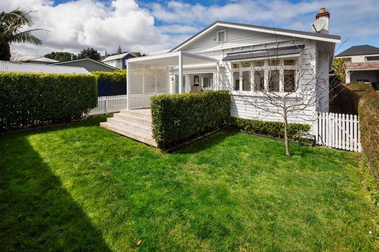 2 Harlston Road Mount Albert_3