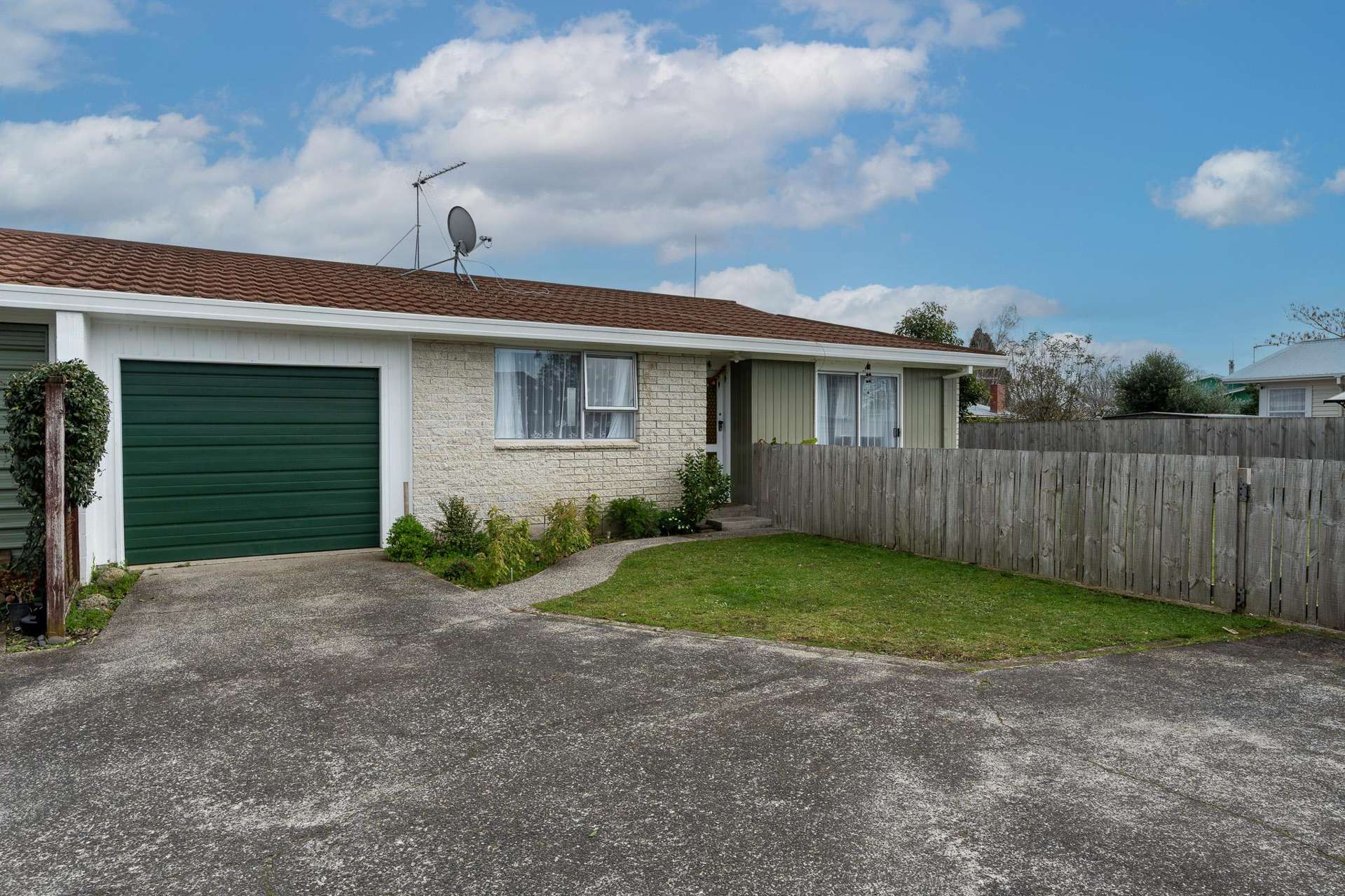 22a Leslie Place Deanwell_0