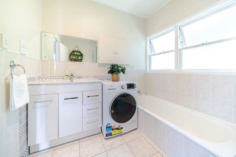 188 Beach Road Campbells Bay_7