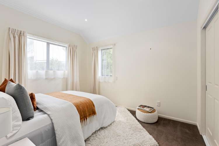 53 Futuna Close Karori_10