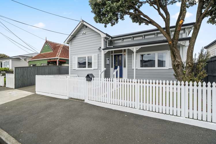 12 Queen Street Mount Victoria_16