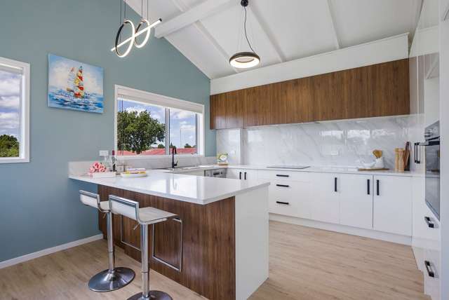 1/56 Walworth Avenue Pakuranga Heights_1