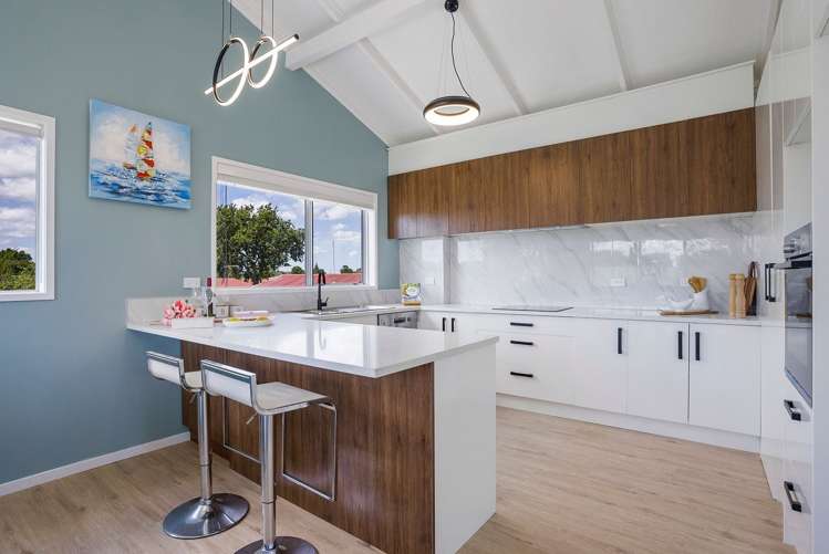 1/56 Walworth Avenue Pakuranga Heights_1