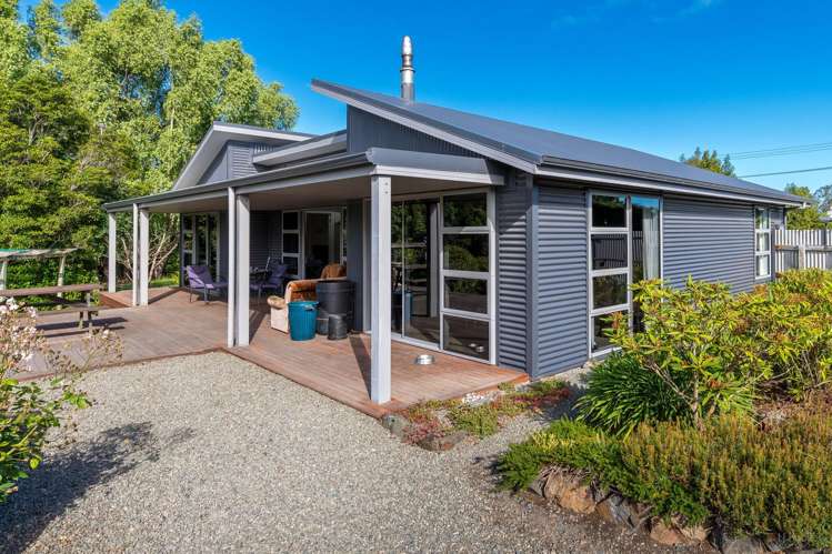 84 Timaru Road Waimate_24