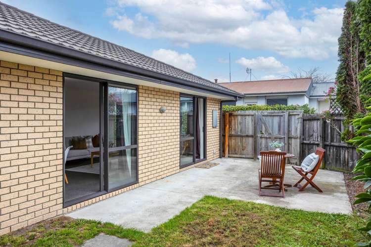 2/112 Edward Avenue_5