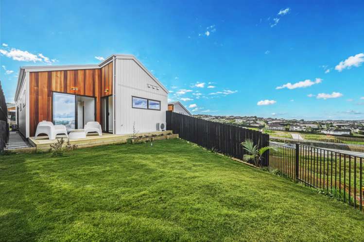 72 Ara Taha Crescent Orewa_2