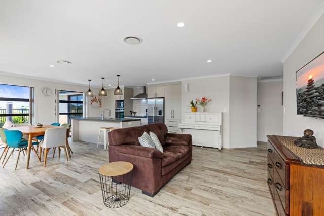 32 Drabble Crescent Papamoa_4