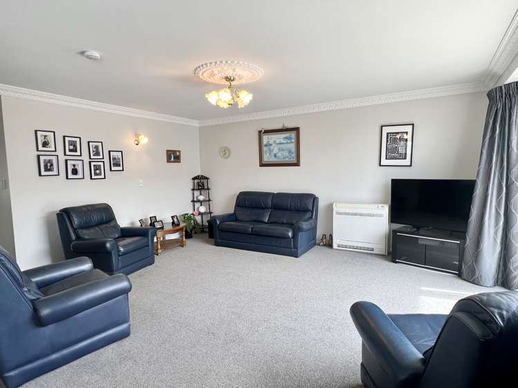 184 King Street Windsor_10