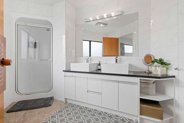 6 Majesty Place Half Moon Bay_18