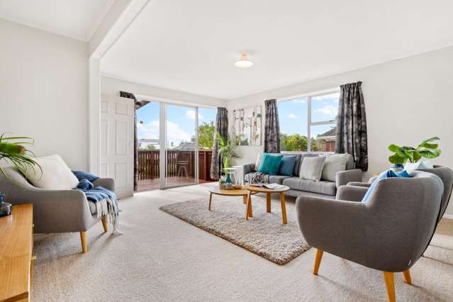 7 Finlow Drive Te Atatu South_2