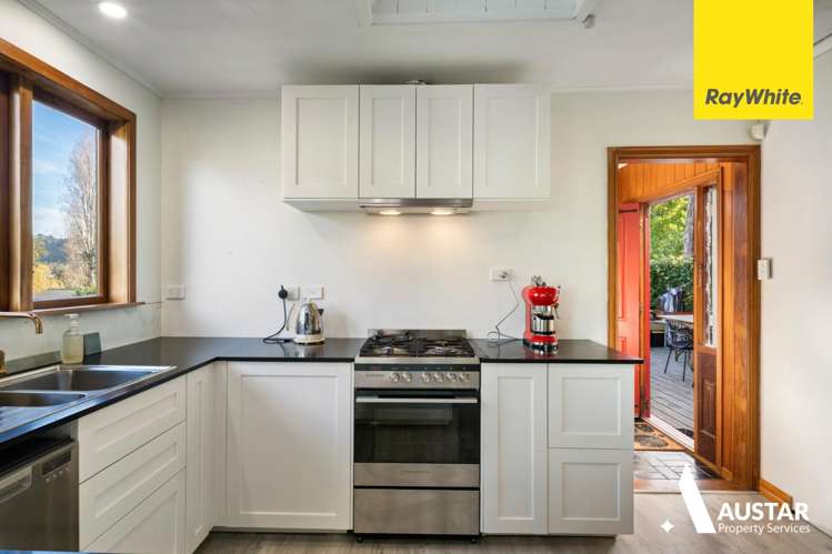  12 Atkinson Road Titirangi_4