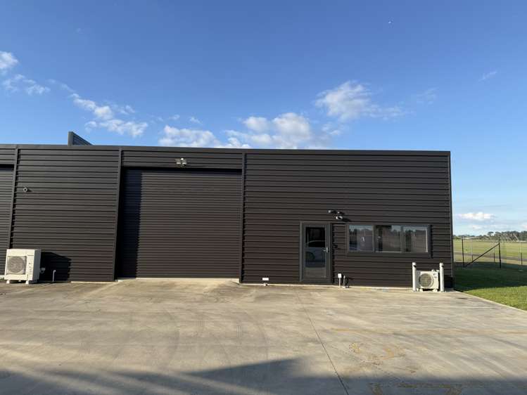 4/145 Ingram Road Rukuhia_1