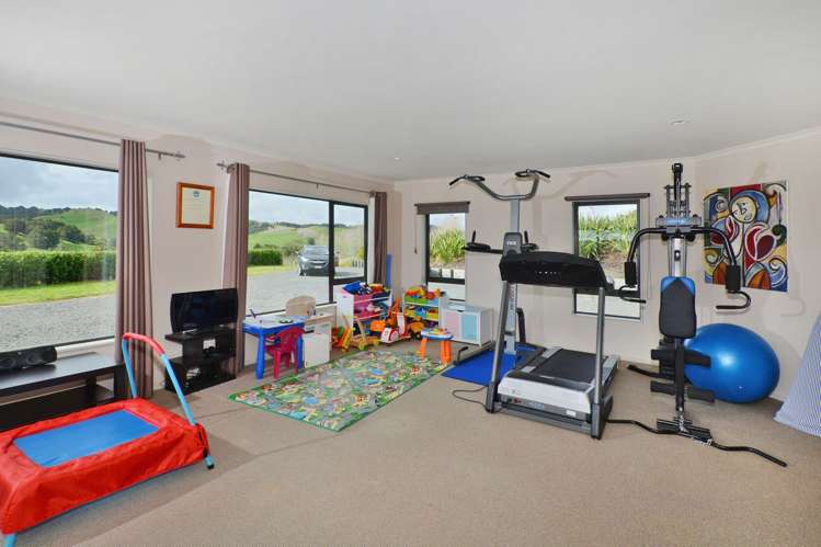 66 Paparoa Road Mangapai and Surrounds_14