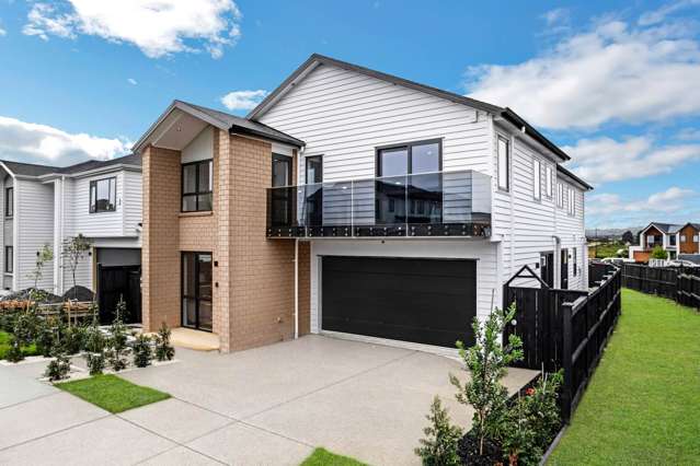 Spacious Luxury Brand New 7 Bedrooms