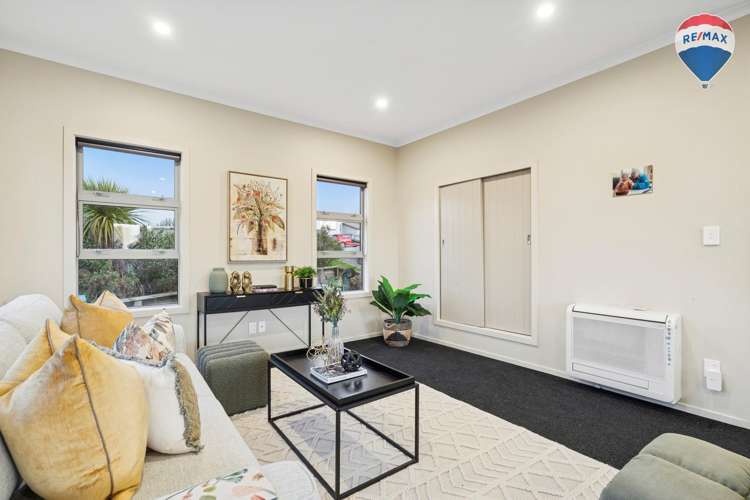 137 Endeavour Drive Whitby_27