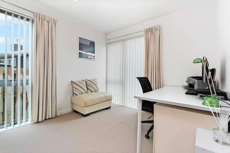 14B Saffron Street Birkdale_11