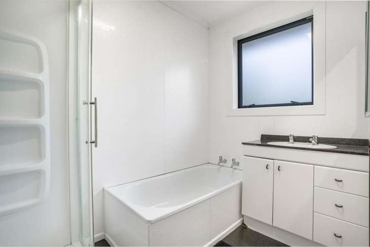 32 John Street Winton_16