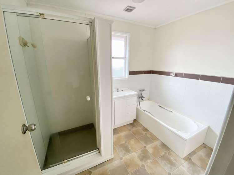 6 Totara Road Te Atatu Peninsula_5