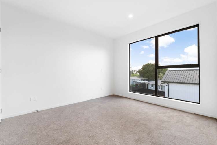 7/107 Hobsonville Road West Harbour_11