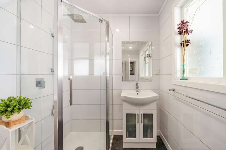 37 Walters Street Avalon_28