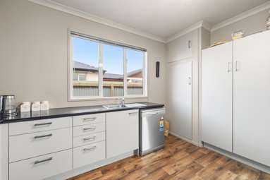 87 Conyers Street_4