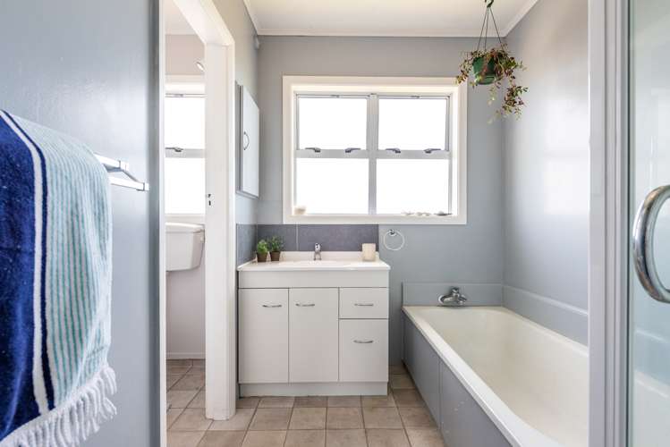 21 Rossport Street Johnsonville_13