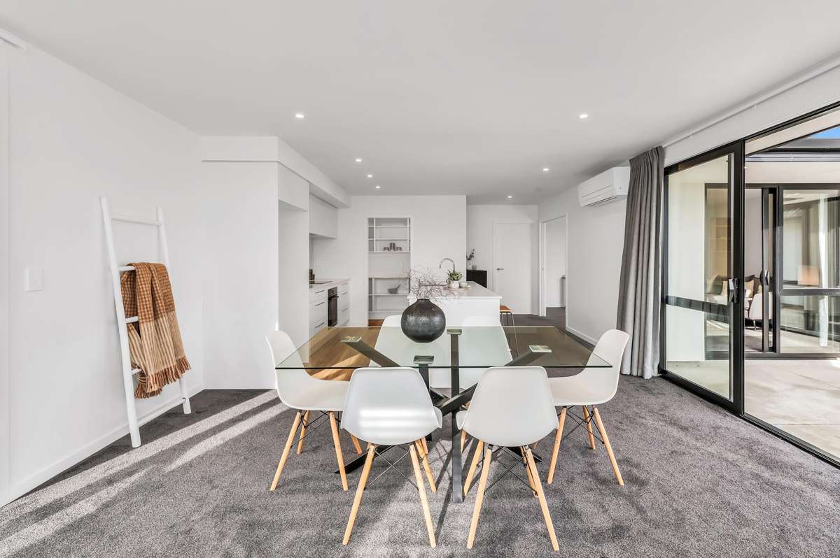 42 Thornborough Drive_3