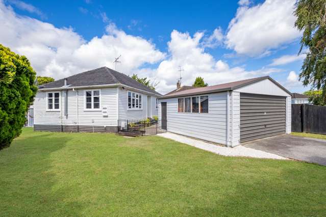 Character & Convenience in Quiet Cul-de-Sac