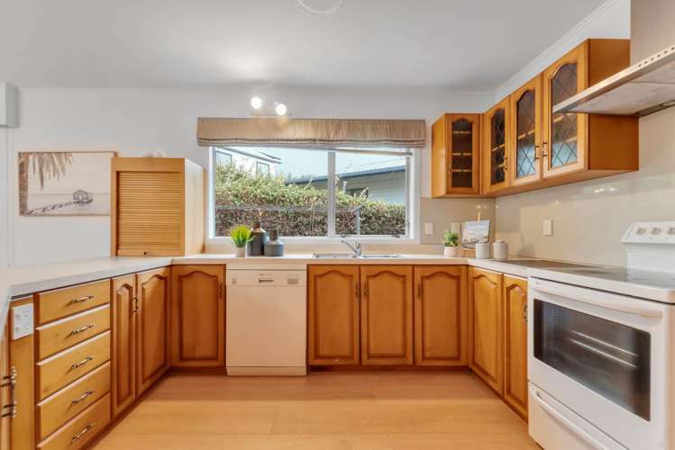 17 Kimber Hall Avenue Mt Roskill_5