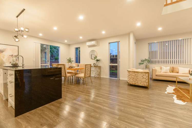 39 Remuremu Street Long Bay_19