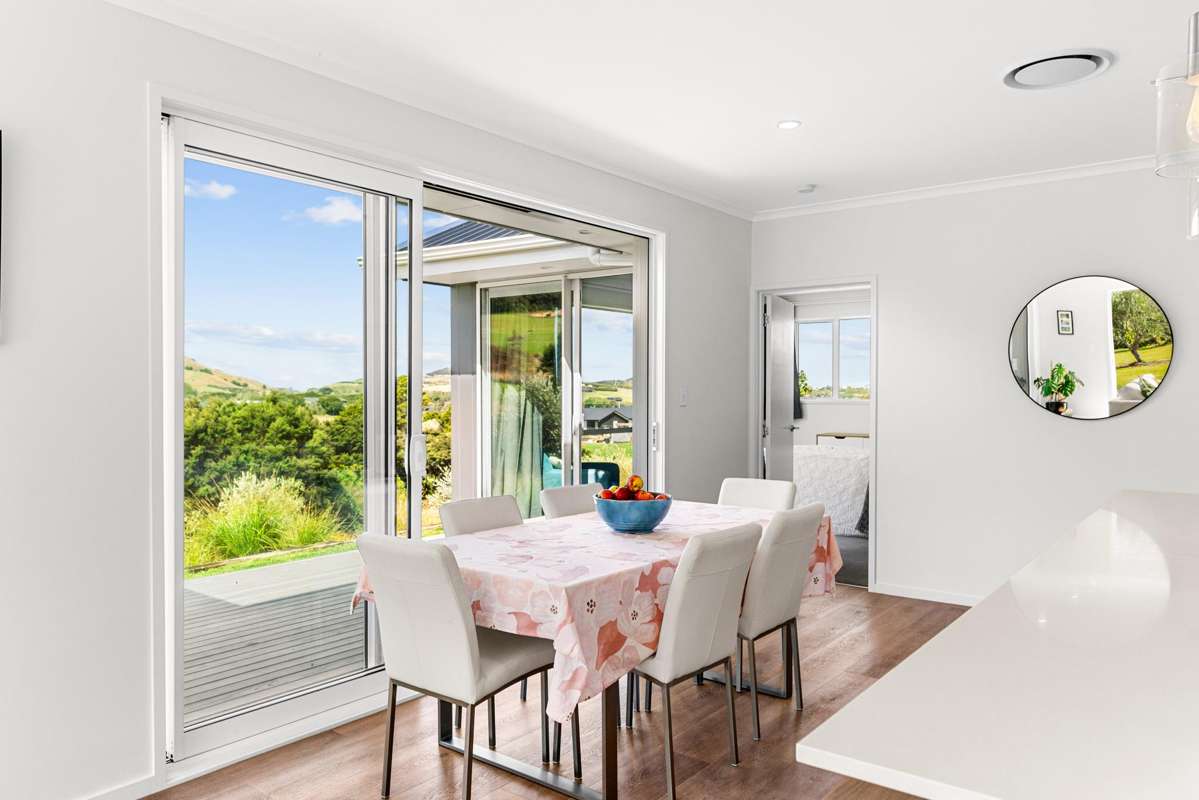 157 Robert Hastie Drive_3