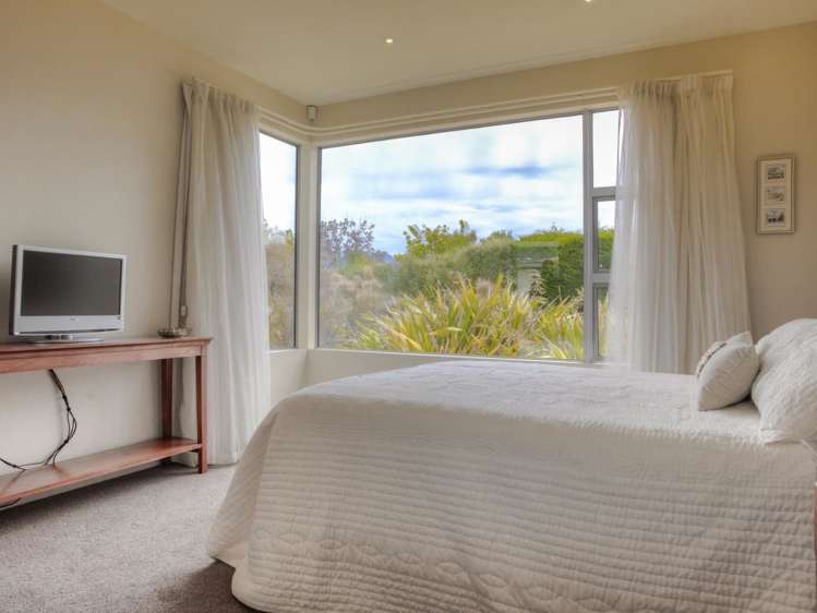 16 Lucys Way Wanaka_9