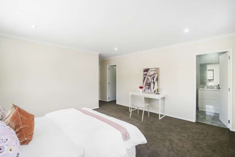 10 Drumnaconagher Road Flat Bush_12