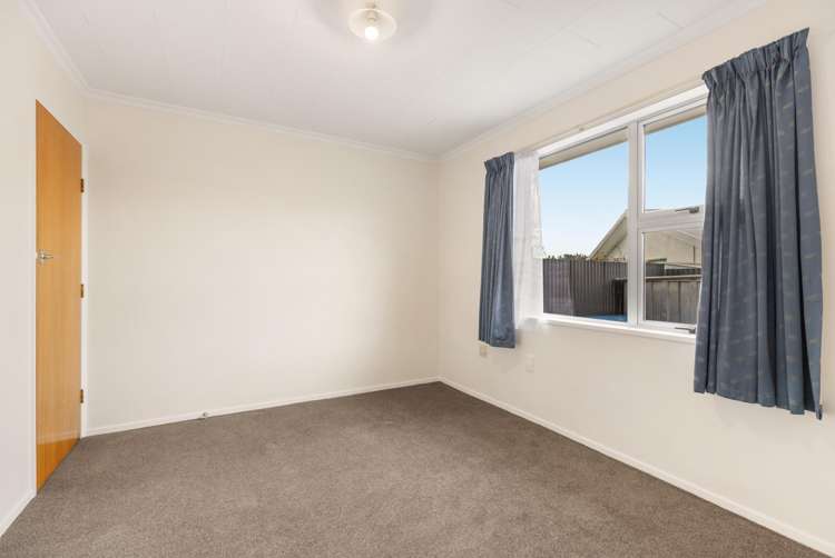 2/27a Bantry Street Alexandra_6