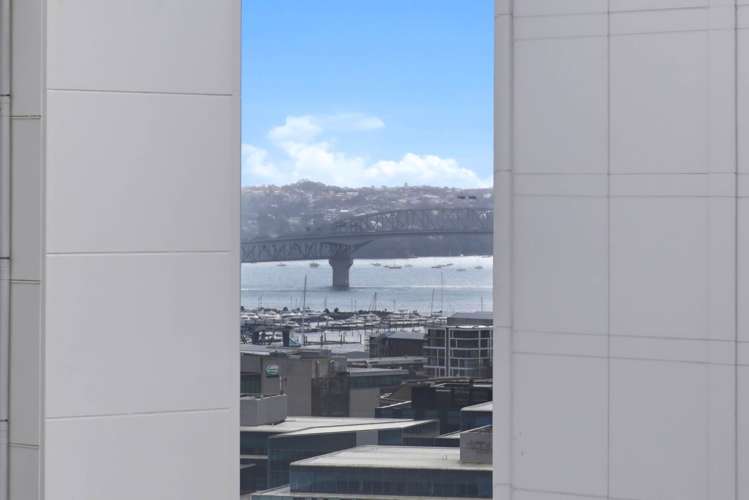 11M/147 Hobson Street City Centre_11