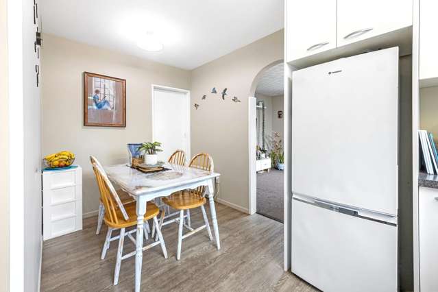 44a Kathleen Crescent Hornby_2