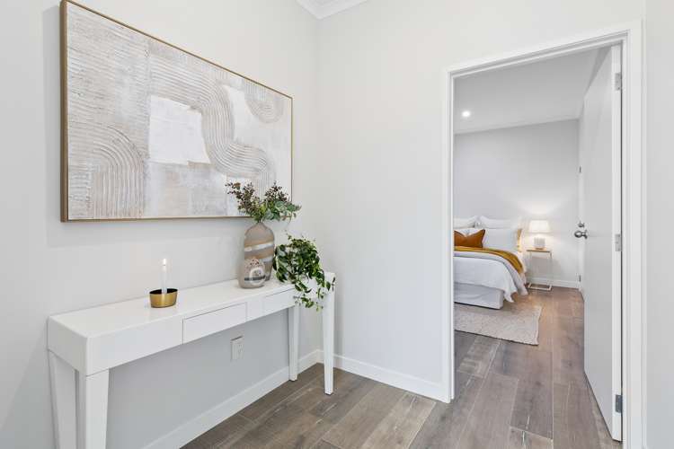 33 Mural Place Greenhithe_21